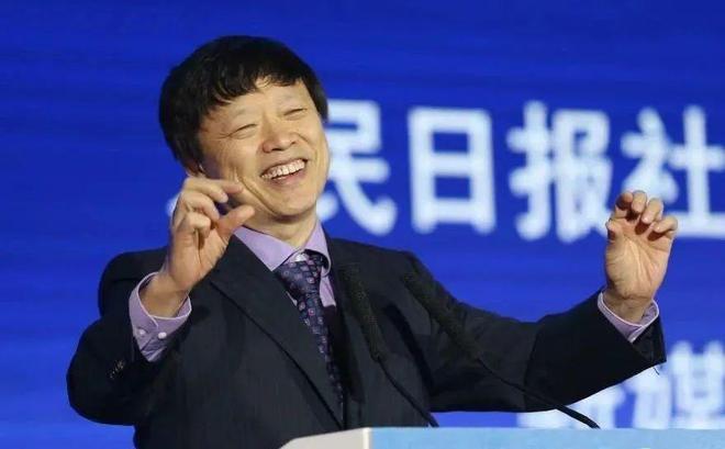 #胡锡进称应该给虐猫男生改正机会#胡锡进可以把它招过去做助理或上门女婿，如果老胡