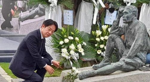 赖清德当局对日本政要参拜靖国神社的最新反应来了。 

8月15日是二战日本无条件