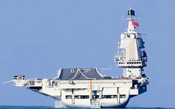 美国一帮战略专家最近终于说了句大实话：中国已经是比当年苏联更强大的超级大国，继续