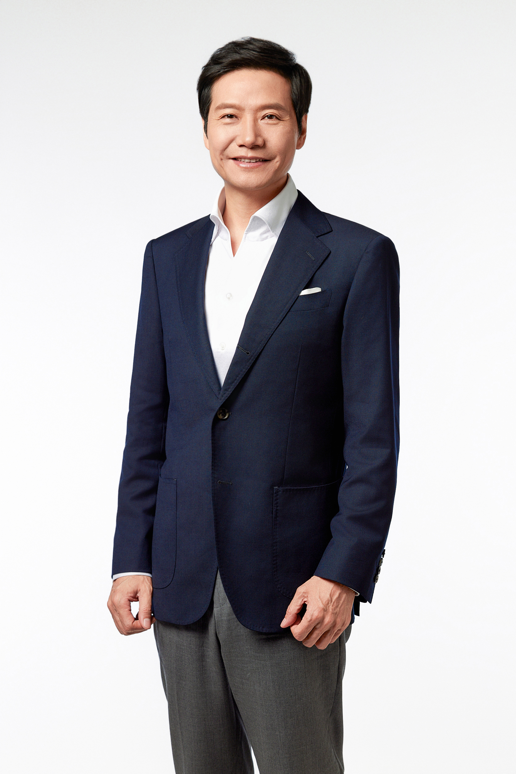 #雷军建议明确智驾安全准则#【全国人大代表雷军：建议将L2级辅助驾驶“脱手脱眼”