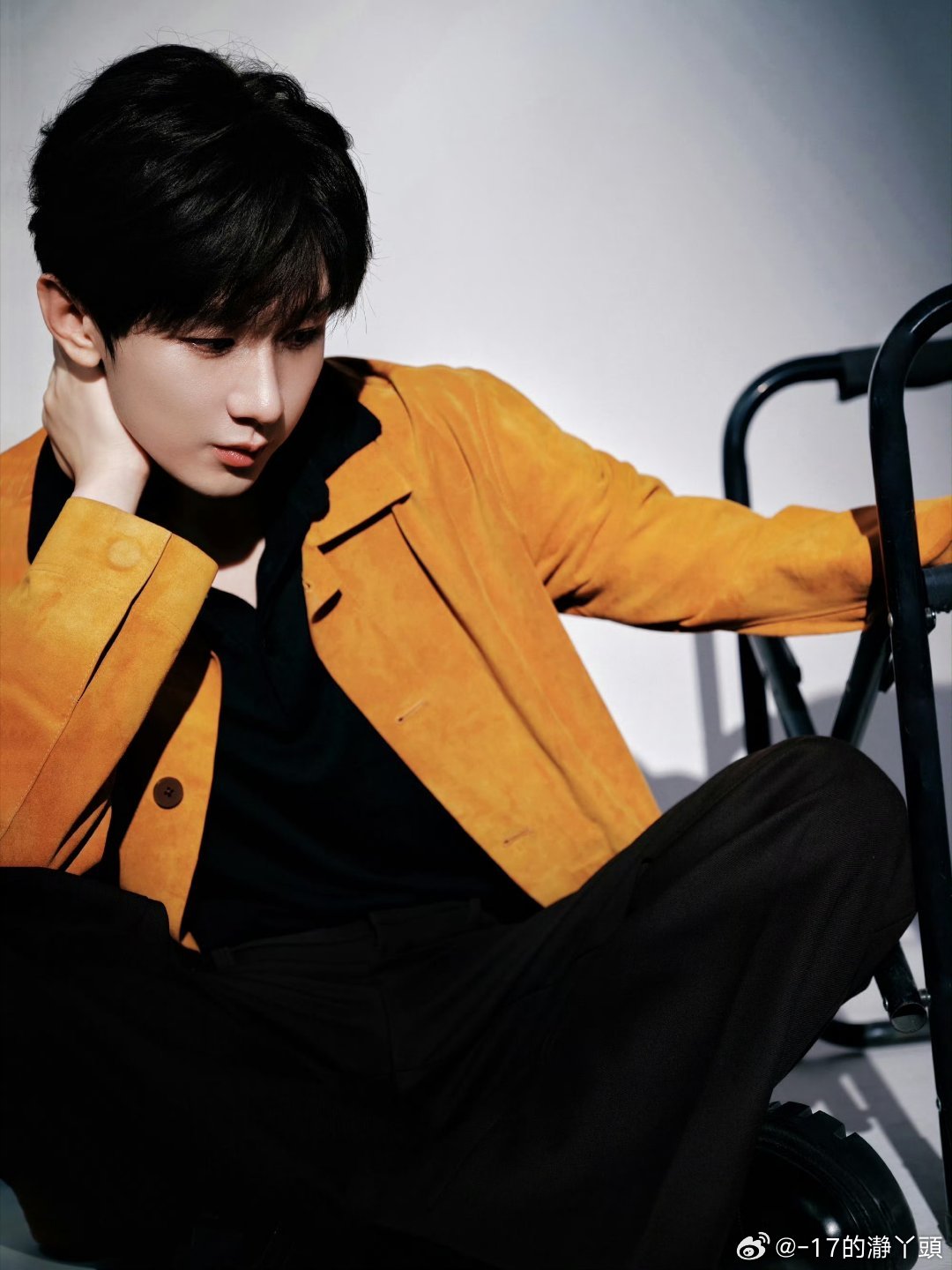 成毅赴山海cy成毅你是我的乍见之欢，你是我的眼神所向，你是我的温柔的归宿，你是我