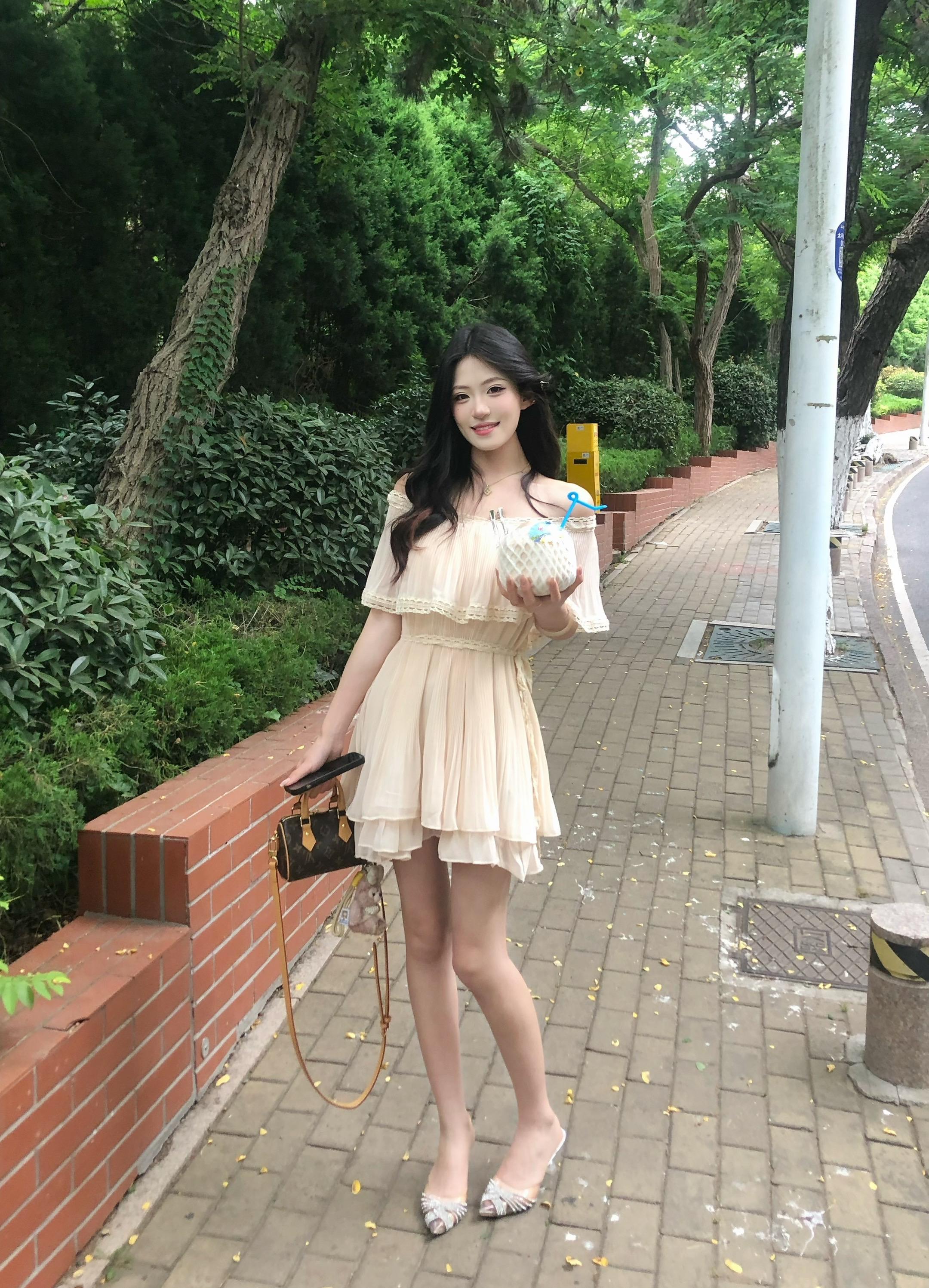 至少以后 你不用再哄生气的我了 这是好事不是吗