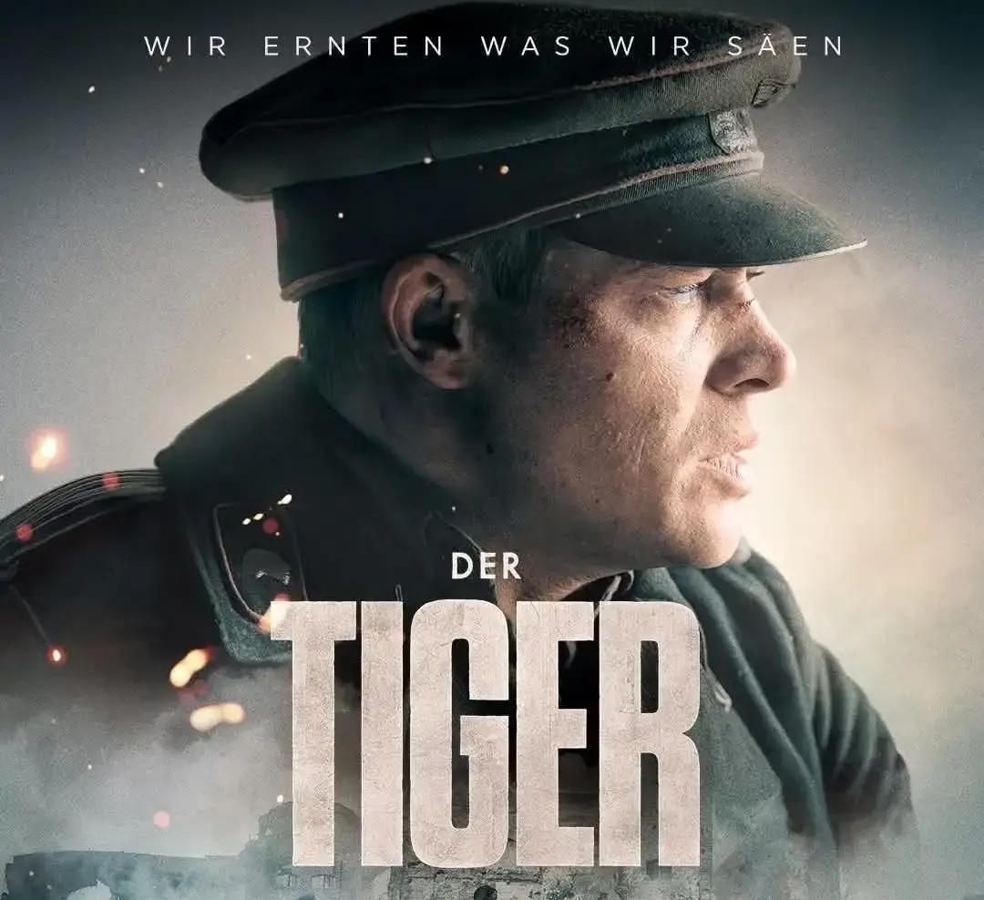 2亿片毒品喂给坦克兵
 
丹尼斯·甘塞尔把镜头塞进虎式坦克，拍出一部让德国老兵沉