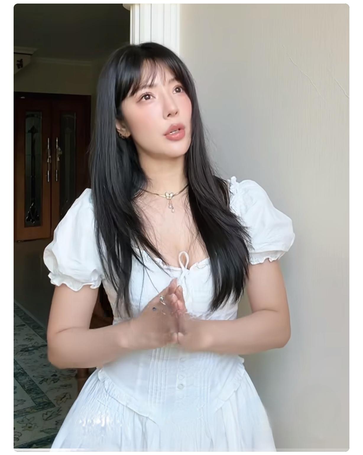 赵奕欢“视频通话式”直播邀约火了！悦己理念戳中当代人痛点
 
京东健康618 赵