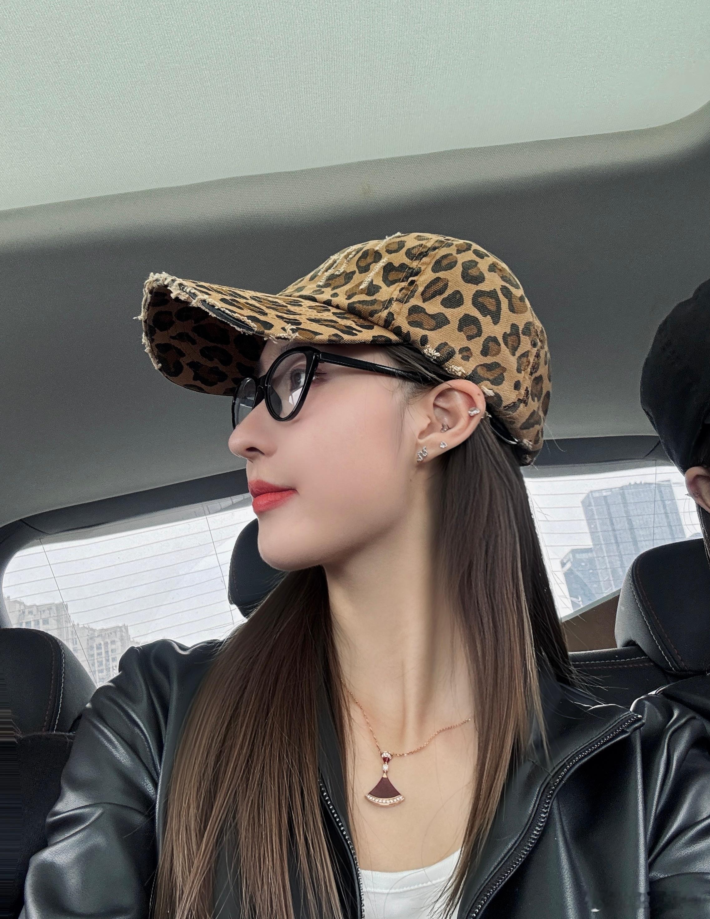 哪个帽子🧢好看#分享# ​​​