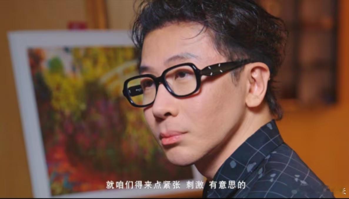 问界M9隔空开门OTA上车我不允许有任何人不知道问界M9这次升级！简直是王炸水准