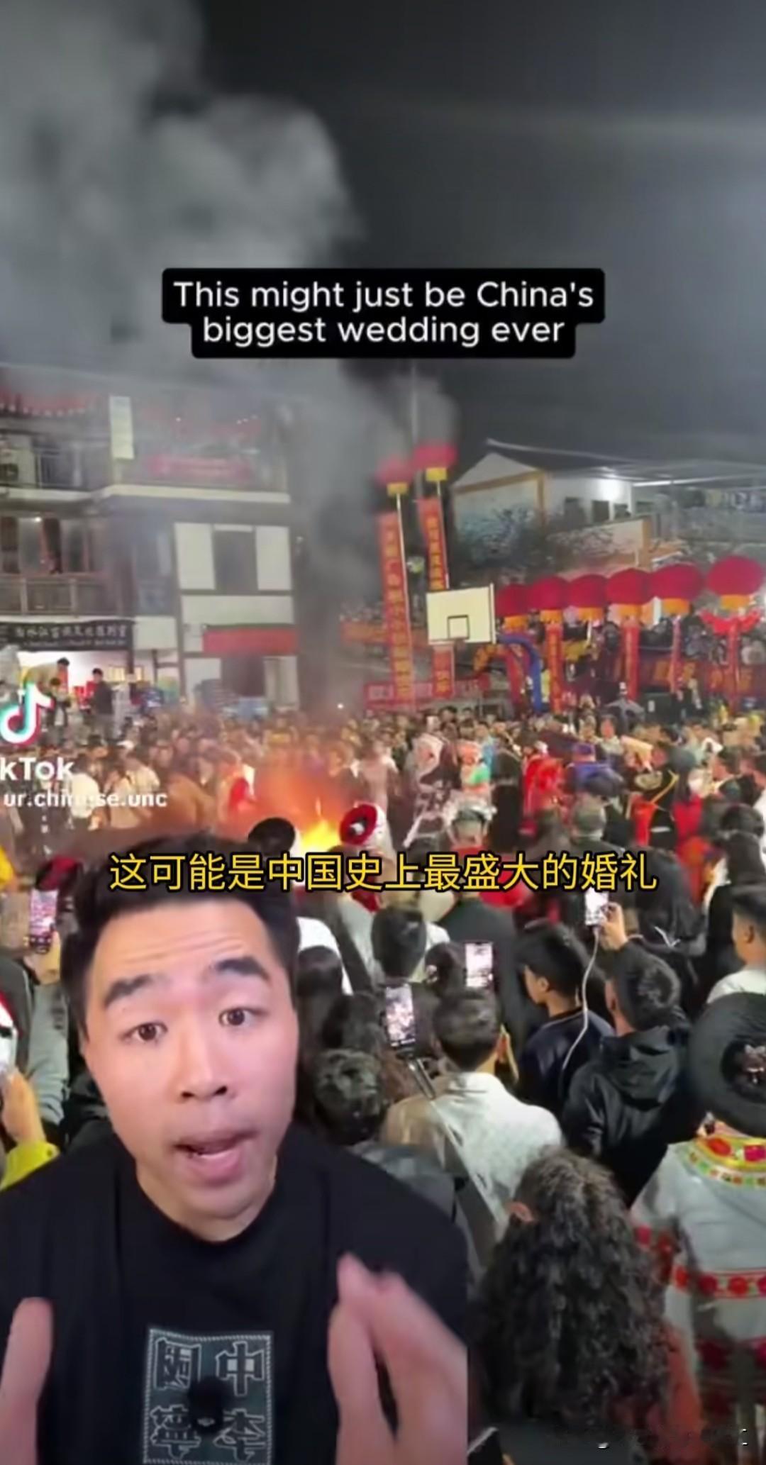 中国一个婚礼在国外火了，事情是这样的一个中国孤儿小伙担心自己的婚礼会空无一人，于