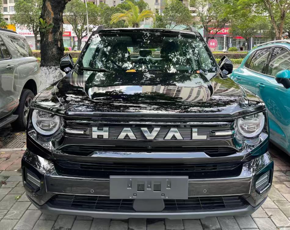 先说结论： 预算10-15万，想买一台日常开着不累、周末能带家人去野的SUV，大