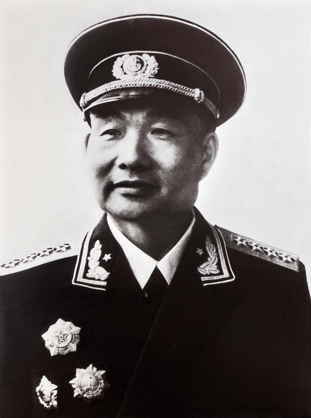 萧劲光大将的革命历史和军事贡献


1989年3月29号，萧劲光大将在北京去世。