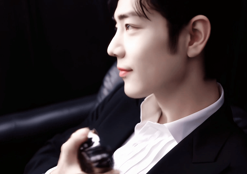 香气四溢[飞吻]