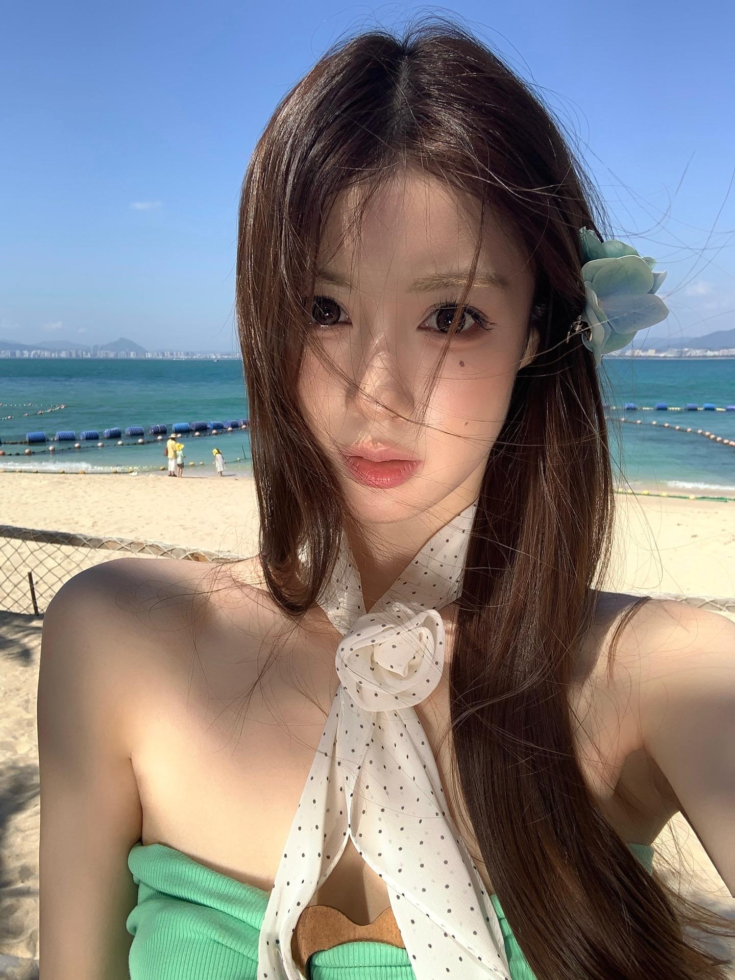 ˚⋆｡˚🐚。阳光明媚一整年。