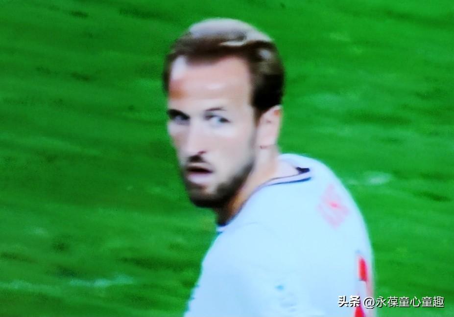世界杯快讯！凯恩梅开二度 英格兰队4-2战胜克罗地亚队!


北京时间6月18日