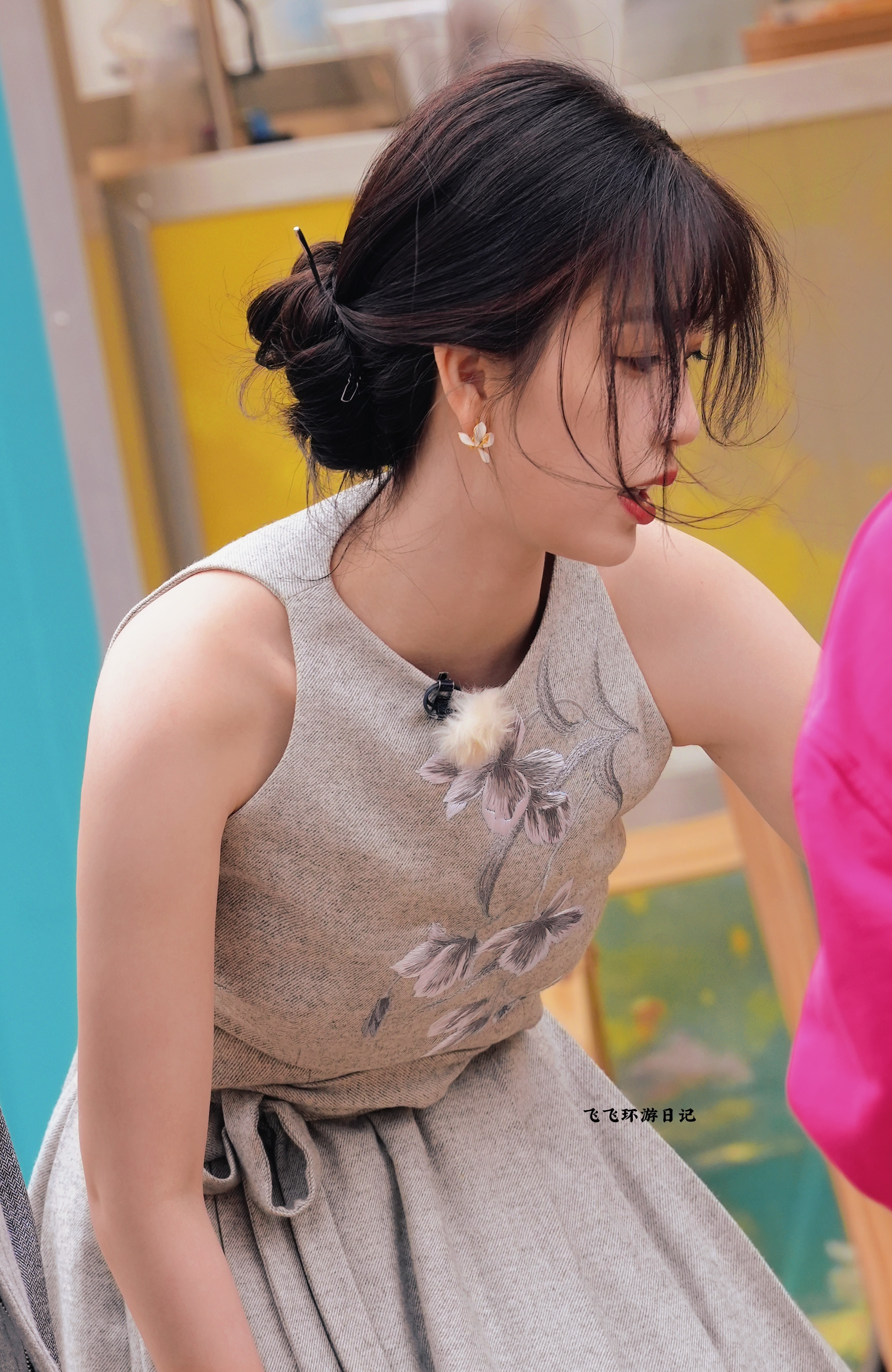 我是小女孩👧 贴贴妈咪 
