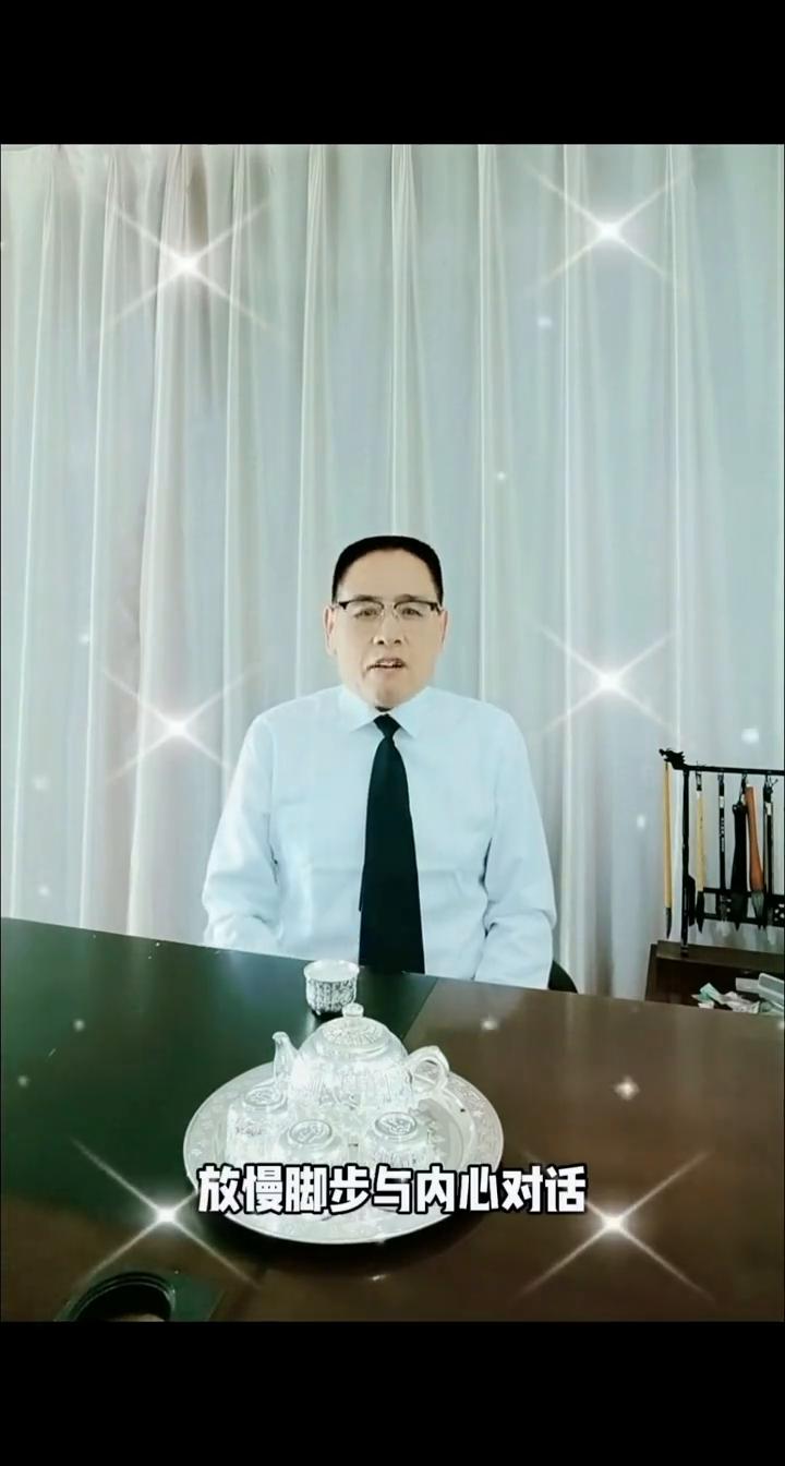 五一劳动节蕴含的心理意义。
今天是5月1号劳动节，从深度心理学的视角来看，劳动不