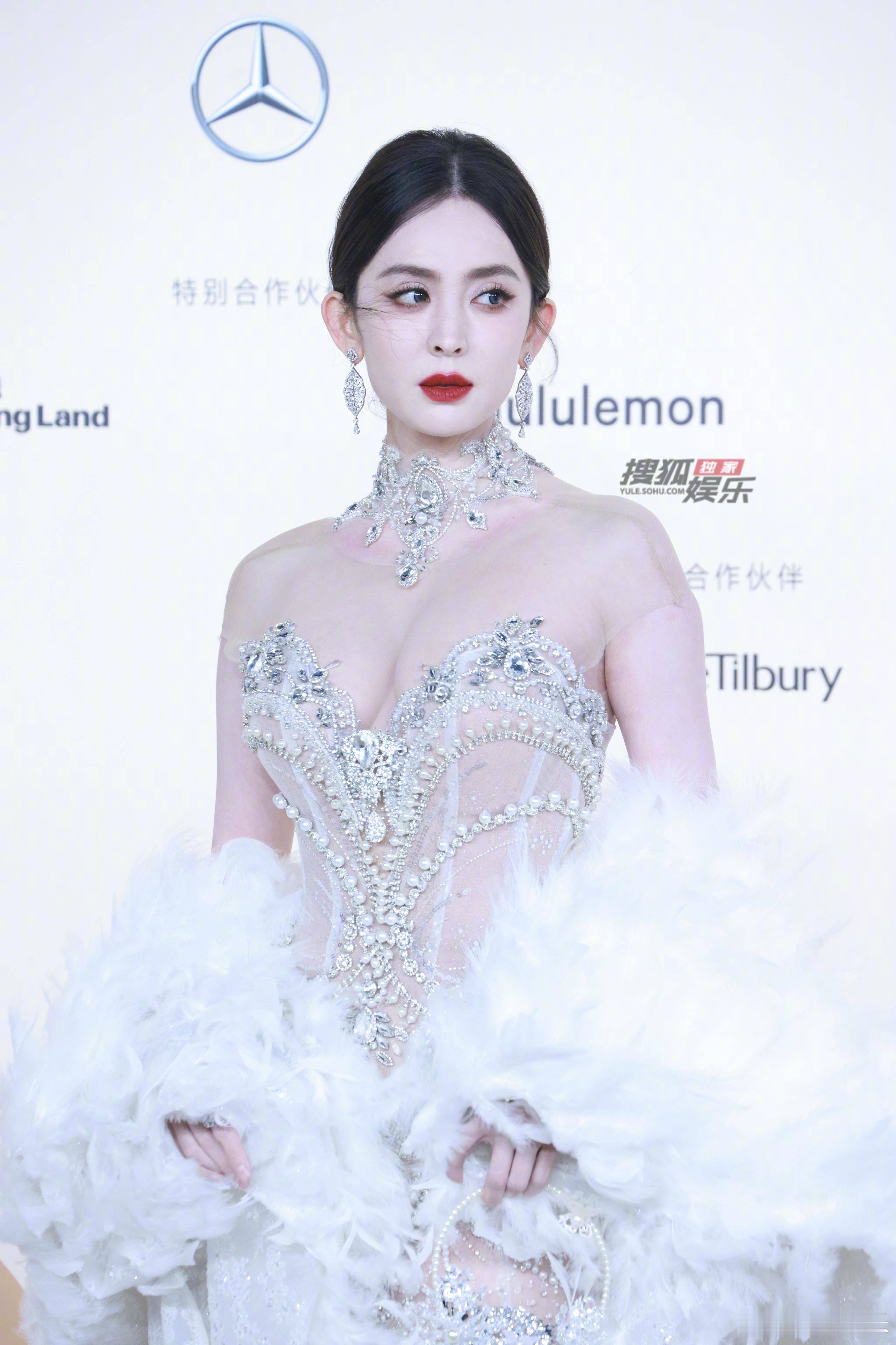 娜扎VOGUE时尚盛典生图🤍 ​​​