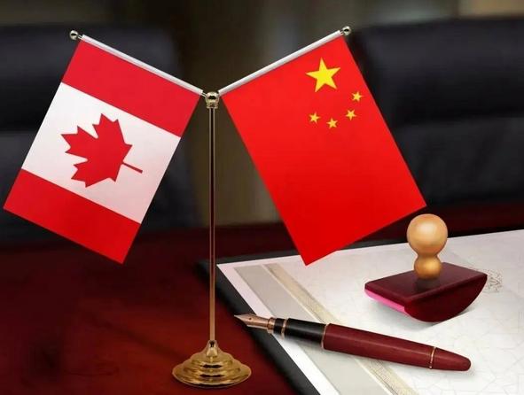 中美刚延长关税暂缓期后，中国一天内对加拿大连出几道“重拳”


萨斯喀彻温省的农