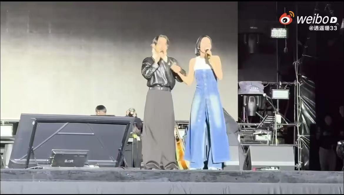 林宥嘉紧急闭麦阿肆看看林宥嘉，直接是现场撤回了一首歌，因为没有报备的歌不能唱，所