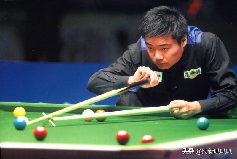 丁俊晖是不是中国斯诺克一哥，这事儿得分阶段看。
过去，丁俊晖绝对担得起“一哥”称