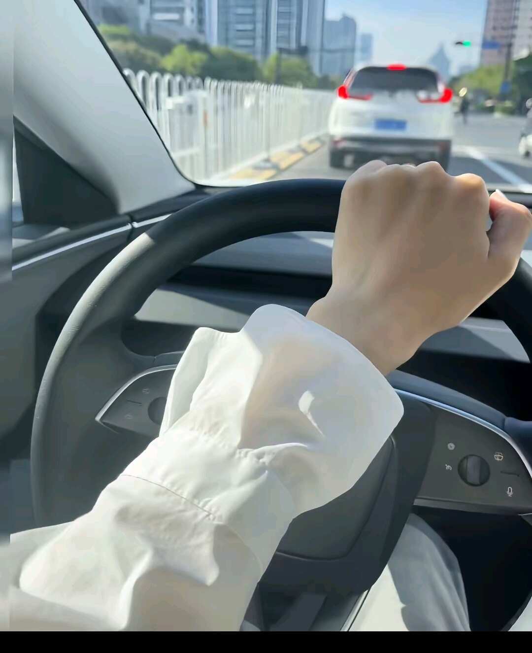 女人一定要记住：没有花到你身上的钱  金山银山都与你无关。没有兑现到你身上的承诺