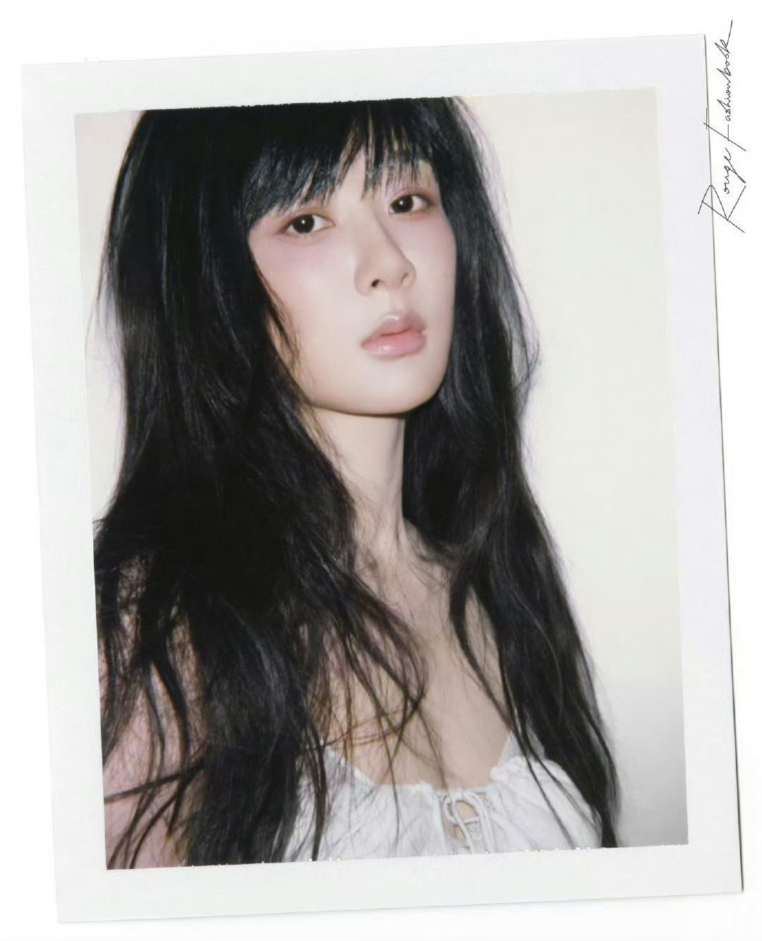 杨紫[超话]  yz杨紫董竹君yz杨紫玉兰花开君再来你做你的星，我做你的追光者。