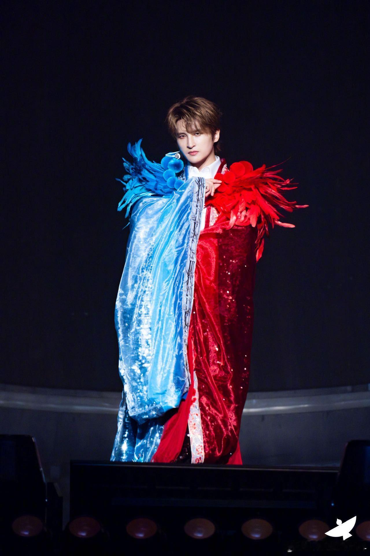 张远版壁上观上线 如听仙乐耳暂明，用来形容张远版《壁上观》再合适不过，细腻嗓音娓