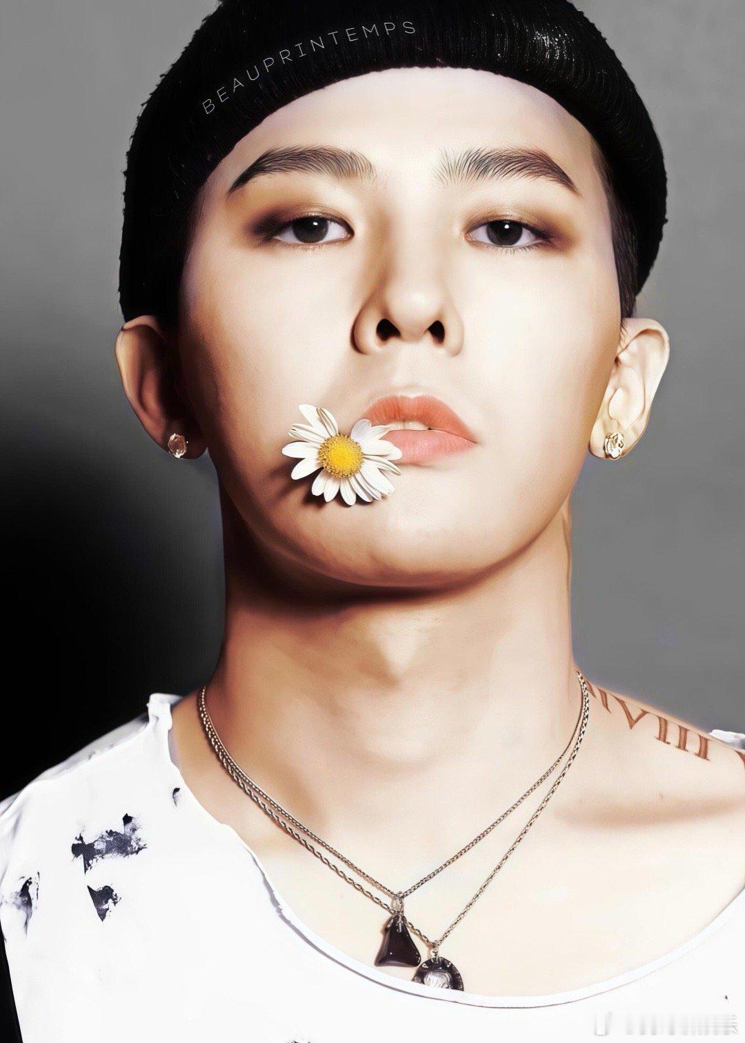 离了权志龙谁还这么宠我 数万粉丝拼手速抢见面会票，他懂粉丝心意：提前抢票、连座安