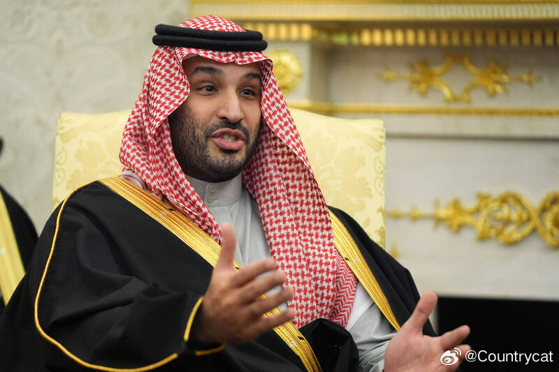 “老大被当场打脸”！美军航母刚抵沙特，利雅德却致电伊朗：绝不借地给美军海外新鲜事