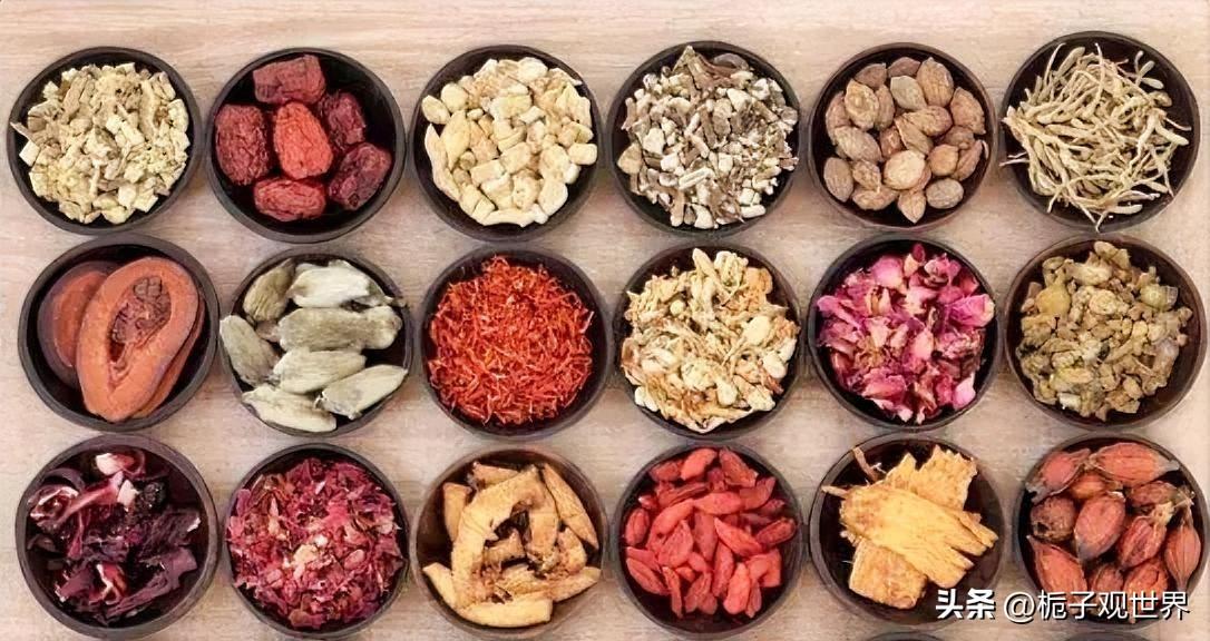 你会背诵草药的名称和功效吗?记住中草药名字的办法
      最有效的办法就是把