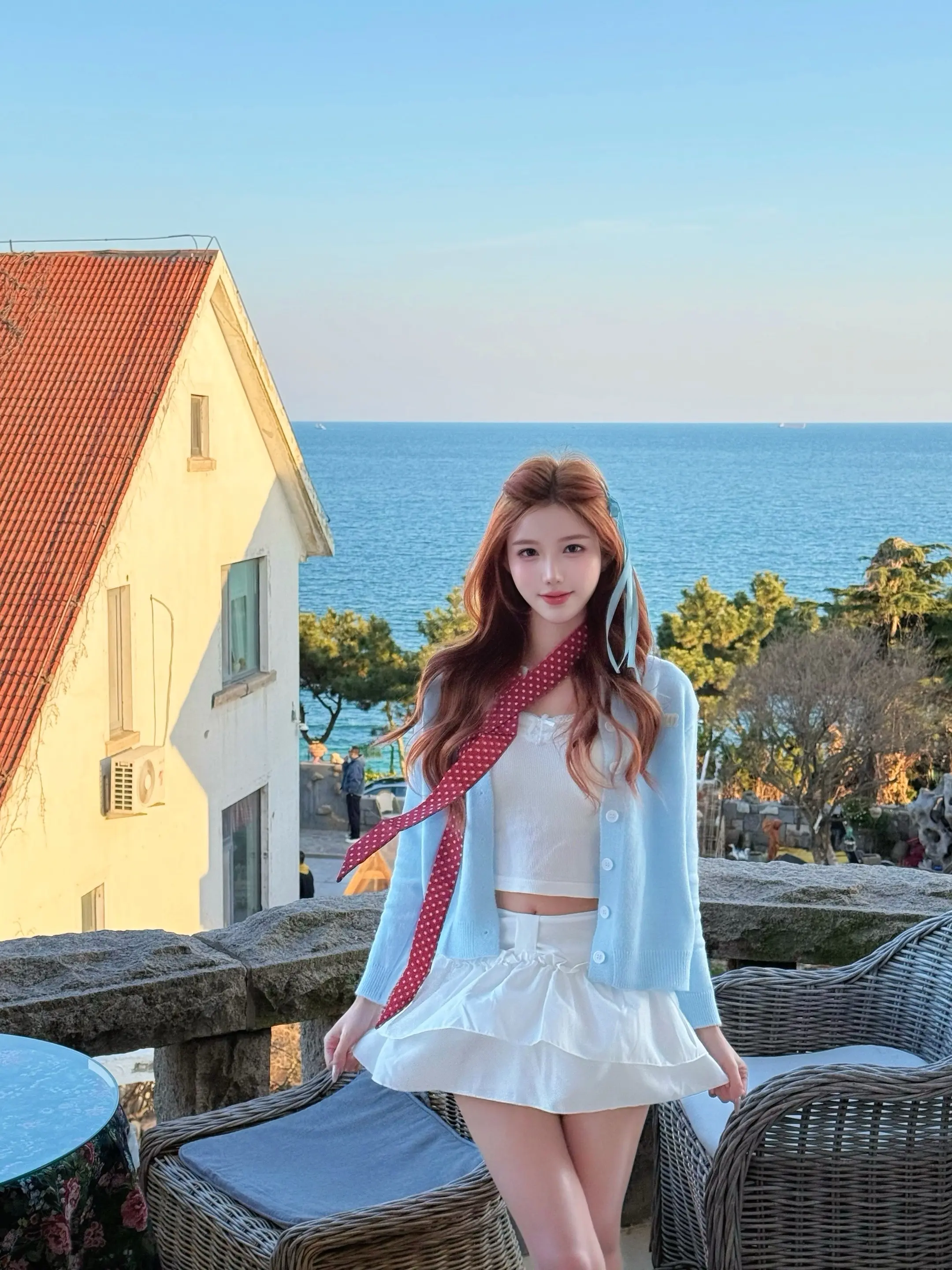 🌤️🐳 𝓛𝓲𝓽𝓽𝓵𝓮 𝓼𝓴𝓲𝓻𝓽, 𝓫𝓲...