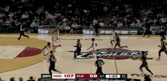 追身弧顶三分~！！ 