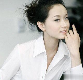 【2012年新白领标准 十项看你达到几项】1、月薪2万以上。2、坚持健身和运动。