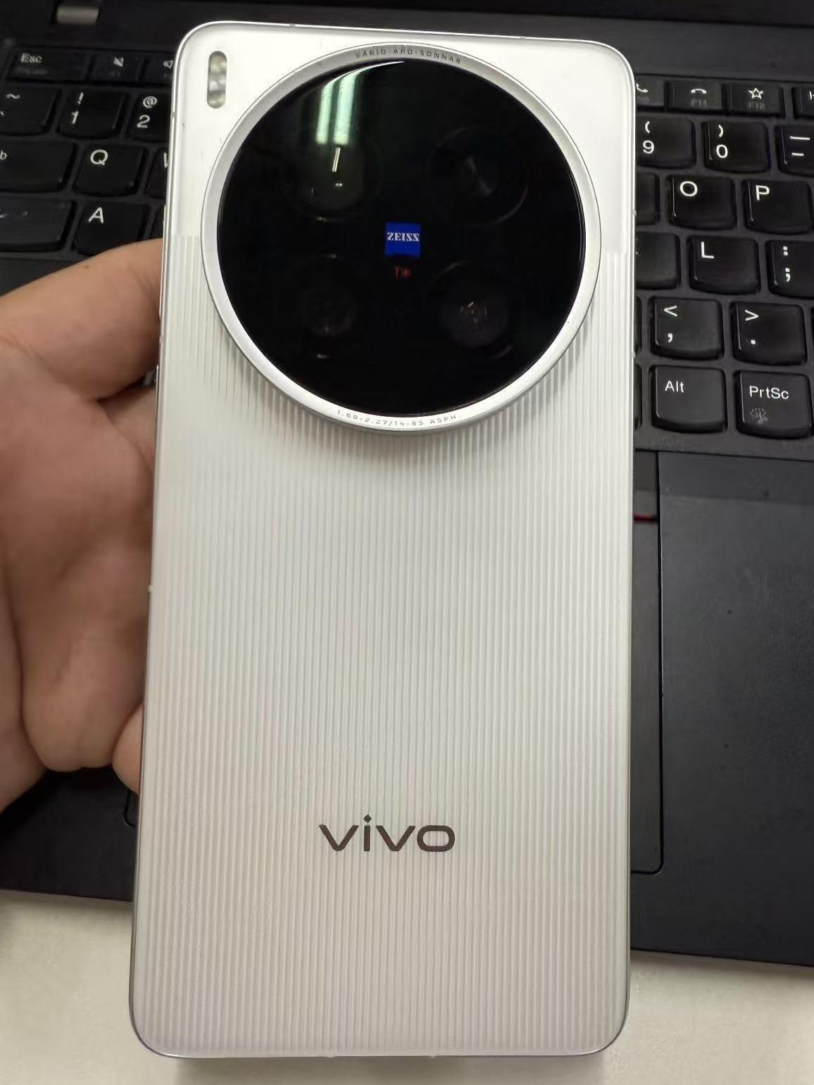首发冲vivo X200 Ultra的有没有后悔？


👀别人有没有后悔我不知