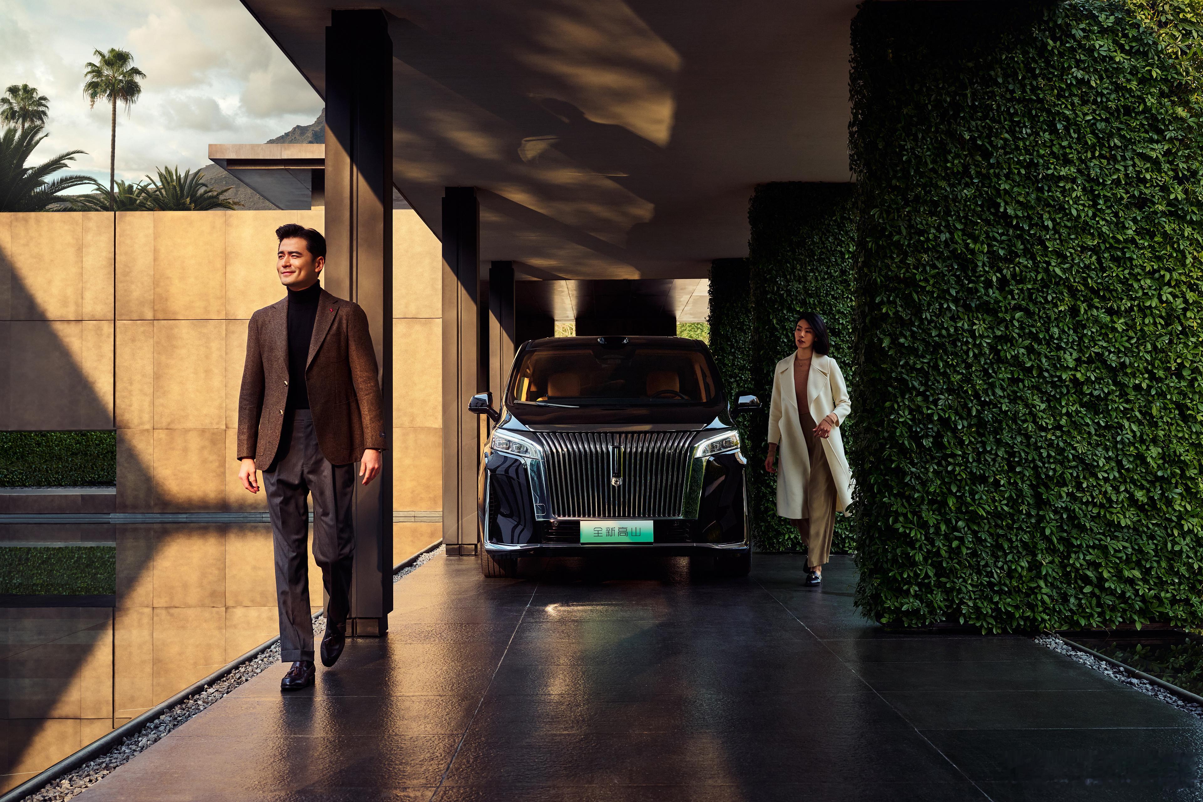 这么快！！！魏牌高山10万台下线啦！作为连续7个月蝉联新能源MPV销量冠军的它，