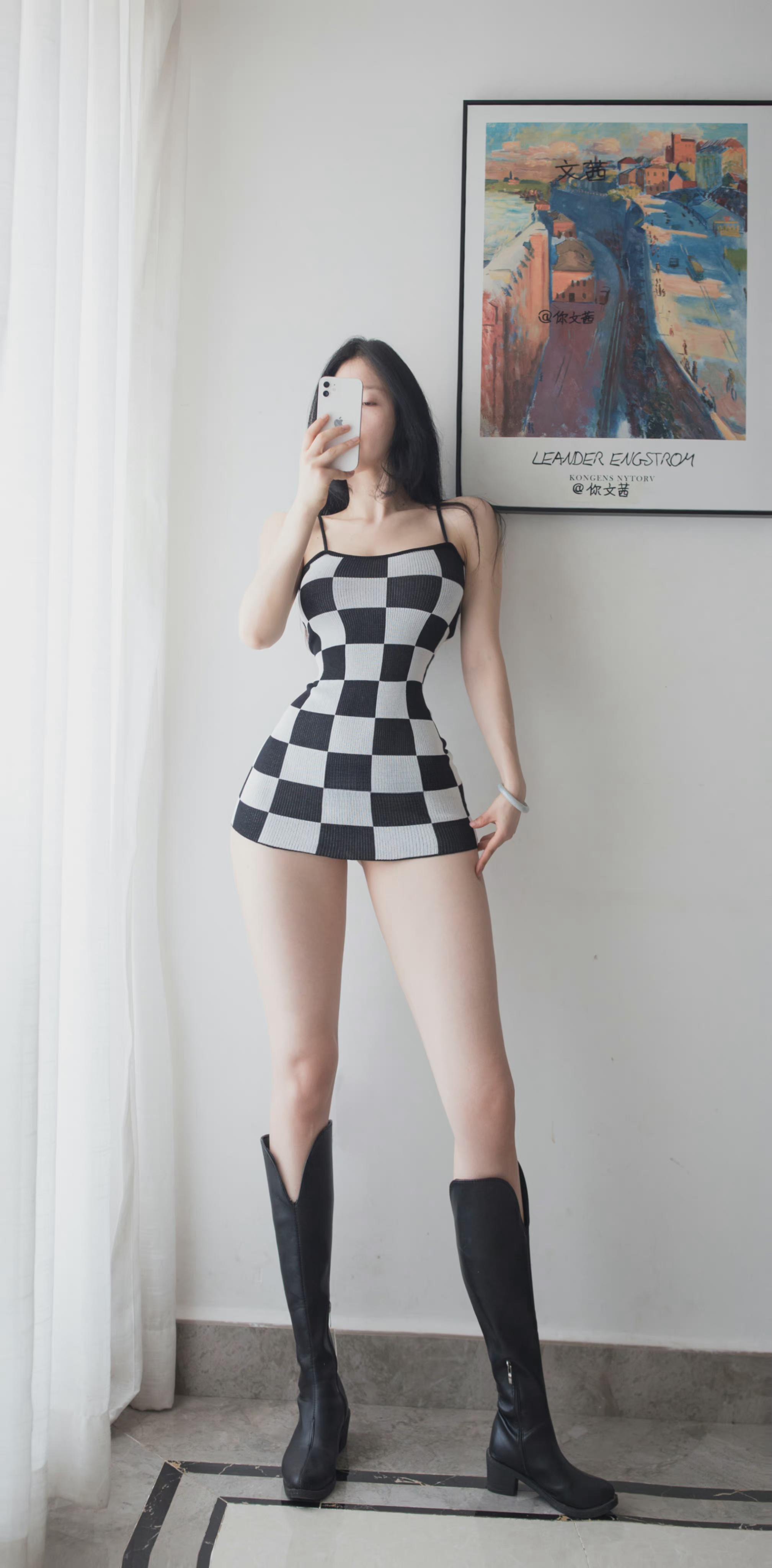 茜茜身材越来越好了 