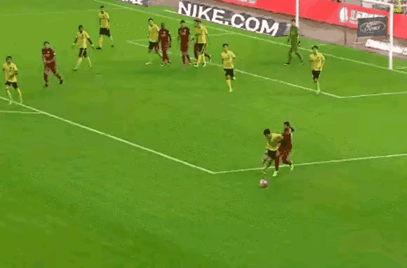 不管怎么黑，郑瞪眼是国足近几十年最好的后腰，最自律最全面的球员！木有之一

绿巨