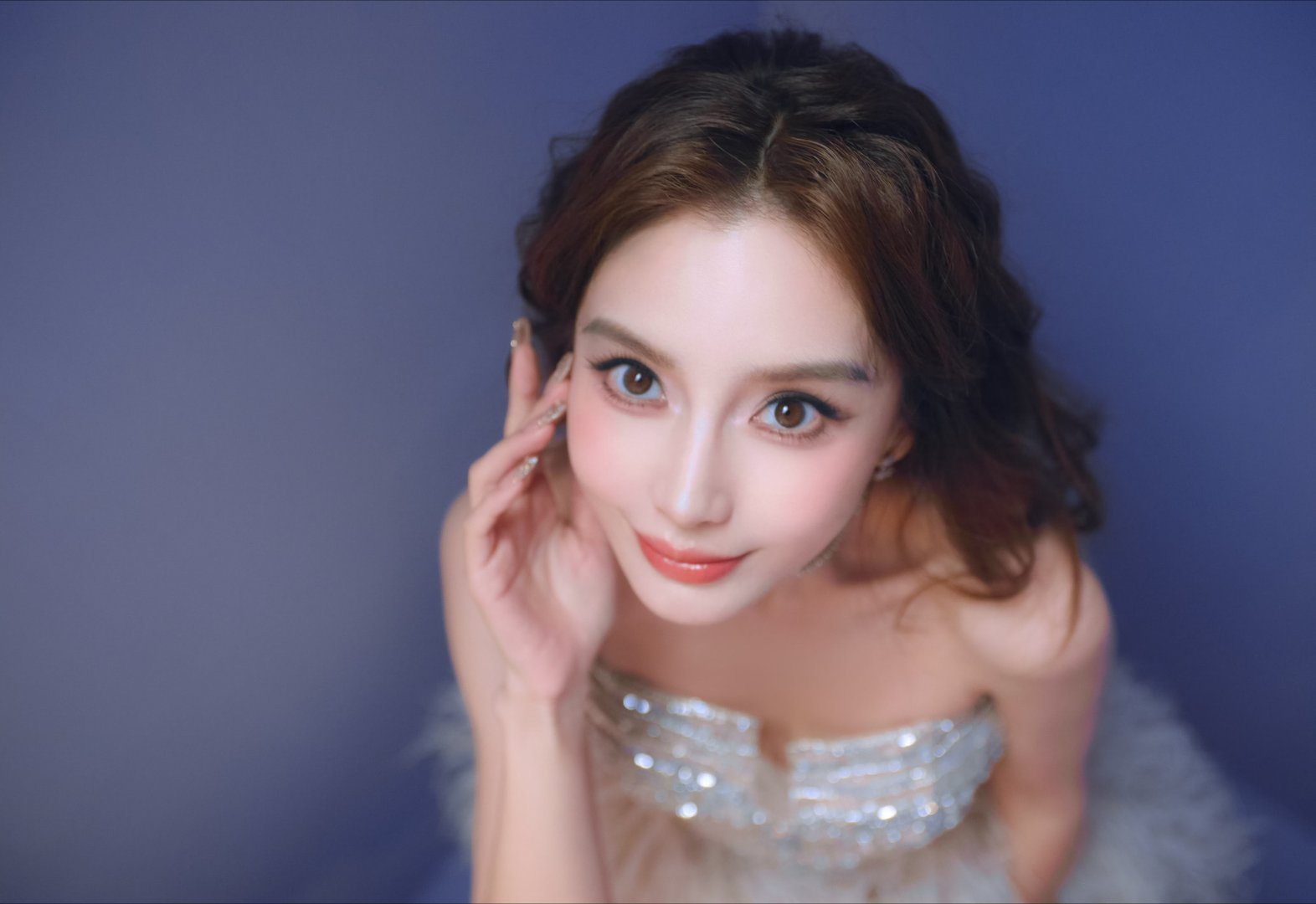 angelababy ⼁杨颖 你是好心情的开关ฅ( ̳• ◡ • ̳)ฅ