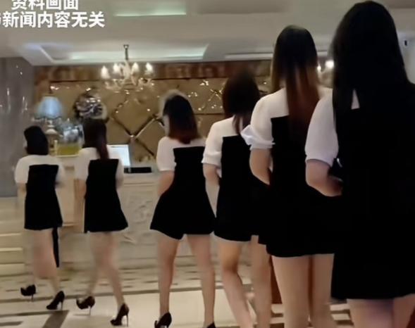 男子去做不正规按摩时认识了一个女子，两人发生了不正当关系，男人觉得女人身材不错，