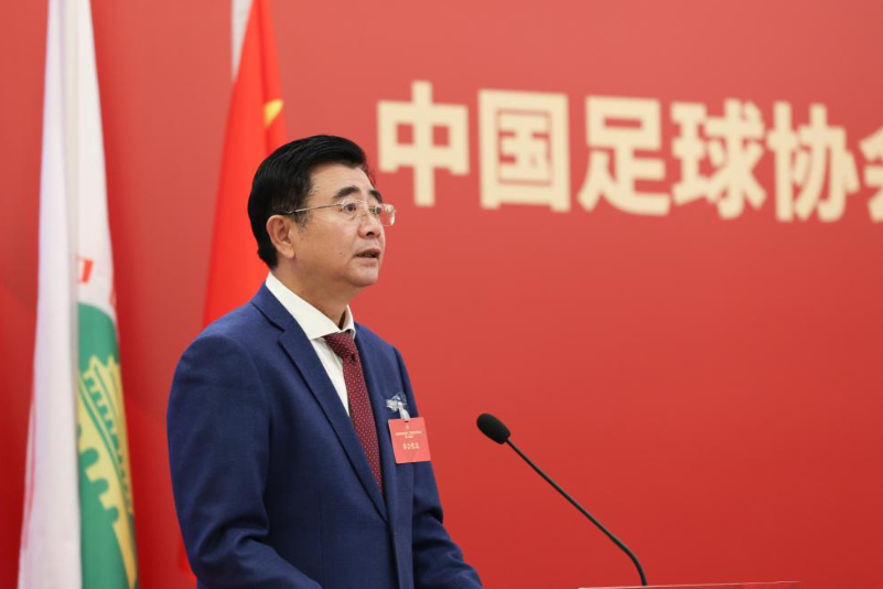 鉴于中国足协发文件有干涉各省市的以城市或村镇为代表的业余足球联赛的嫌疑，已经严重