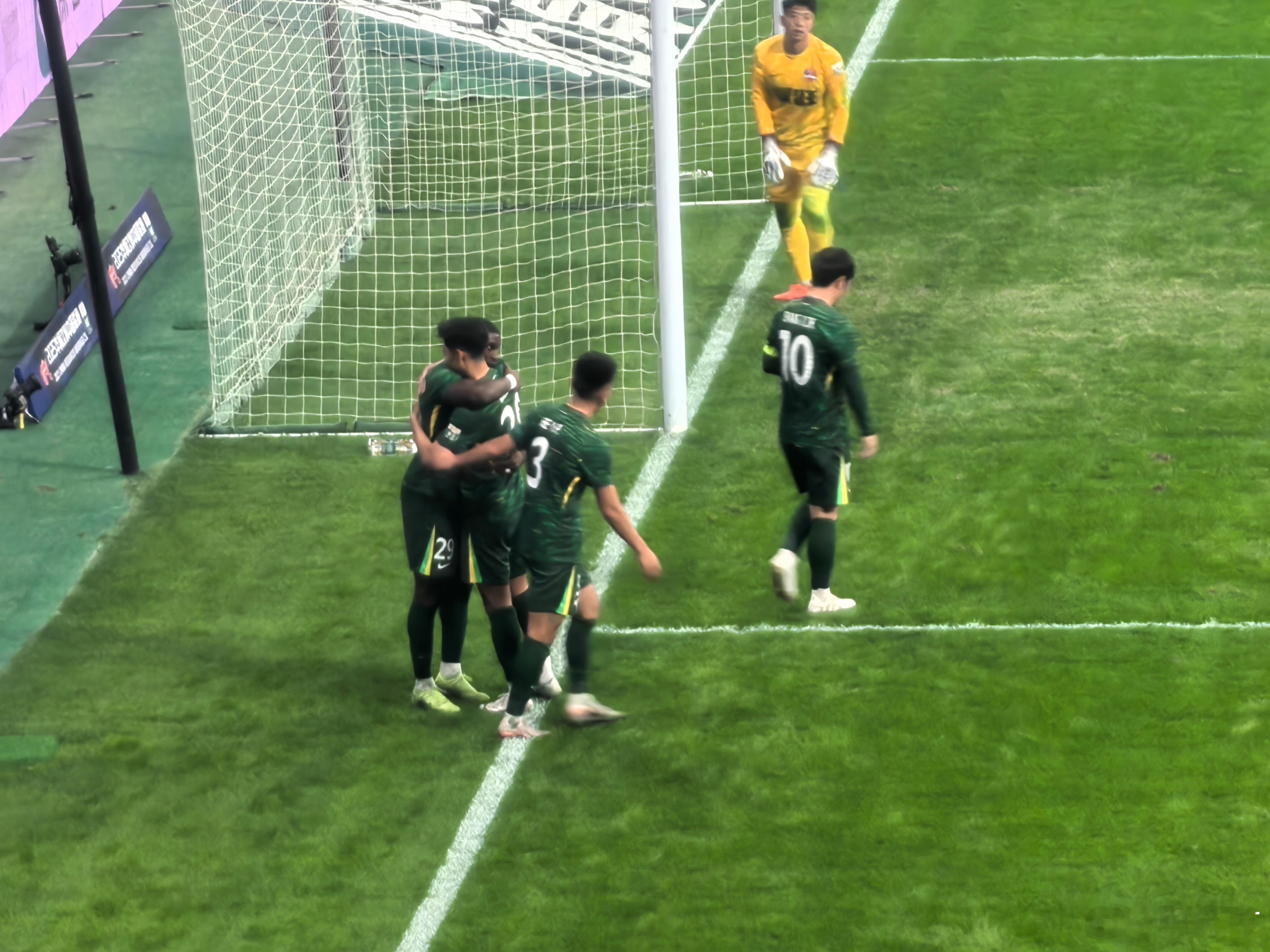 法比奥🎩，稀哲的传球永远值得信任！ 