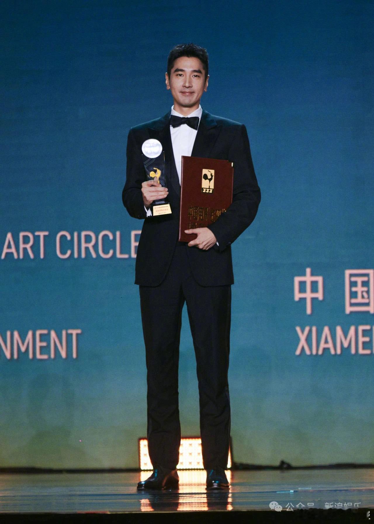 赵又廷说没流量接不到商业大片 赵又廷近年来出演了《兰心大剧院》《好东西》《狂野时