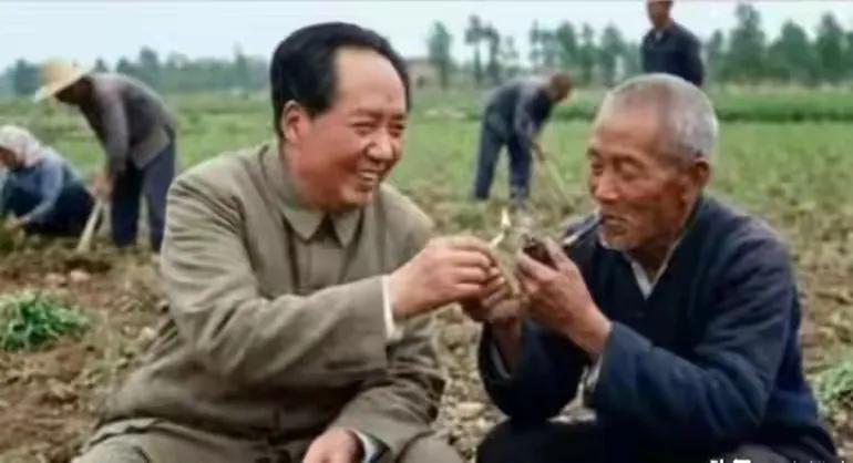 从群众中来到群众中去是伟人的初衷！！