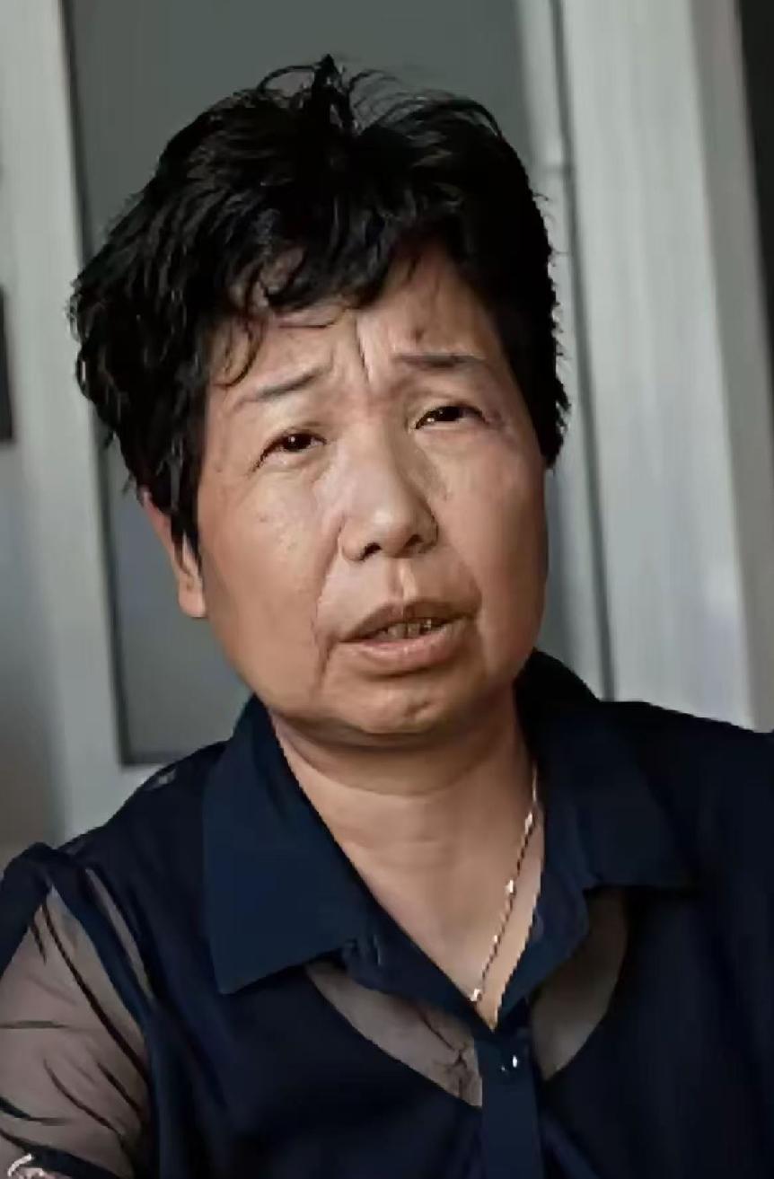 论美颜的强大性……
82的都能秒变28，[捂脸][捂脸][捂脸]