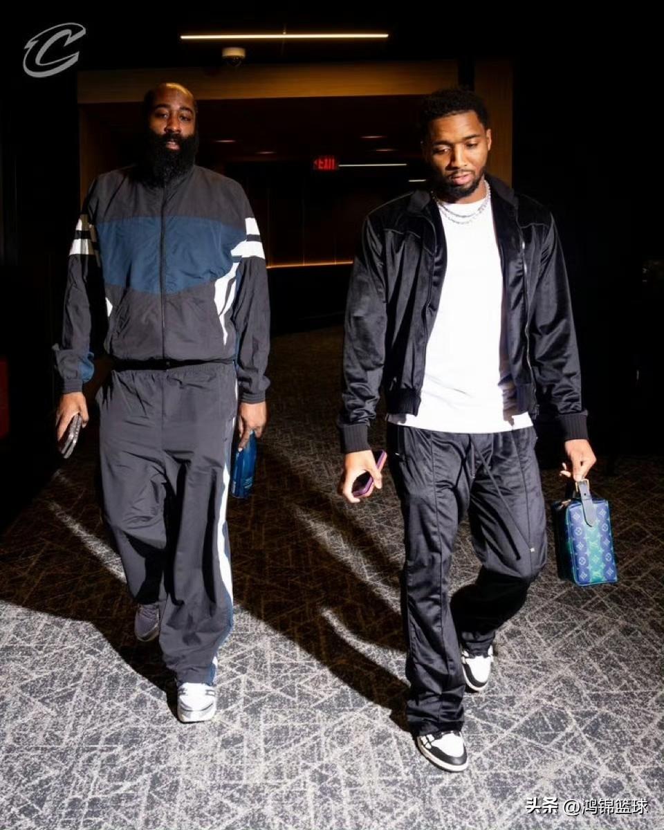 骑士背靠背战热火伤病名单再添新人！

骑士今天上午将在主场背靠背迎战近期5连败的