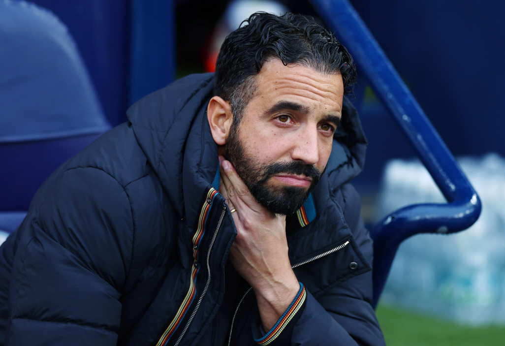 内维尔：这是阿莫林执教曼联表现最好的一周，球员们真的很喜欢他10月26日讯 本轮