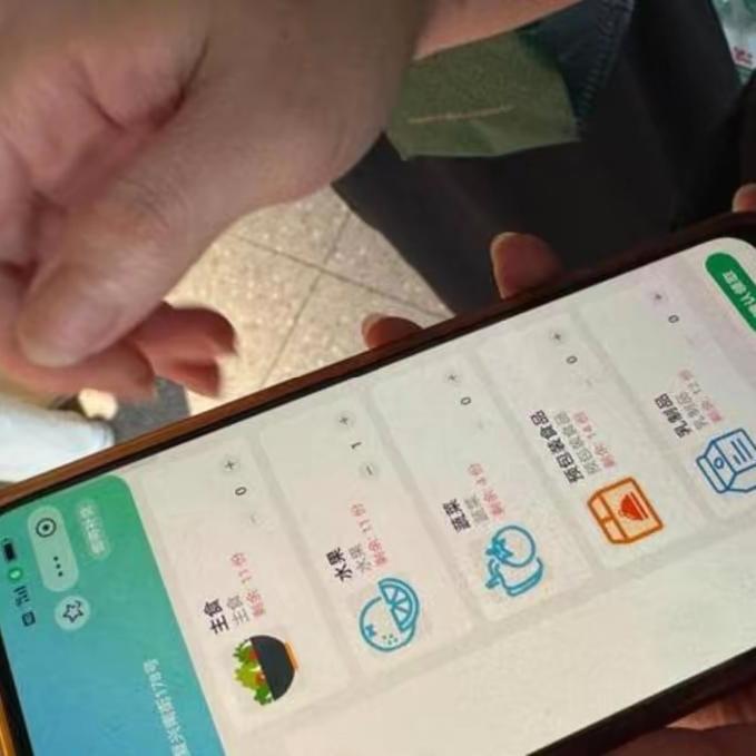继深圳之后杭州也出手了！
临期食物免费领取，
晚上8点后不用登记，这才是城市的温