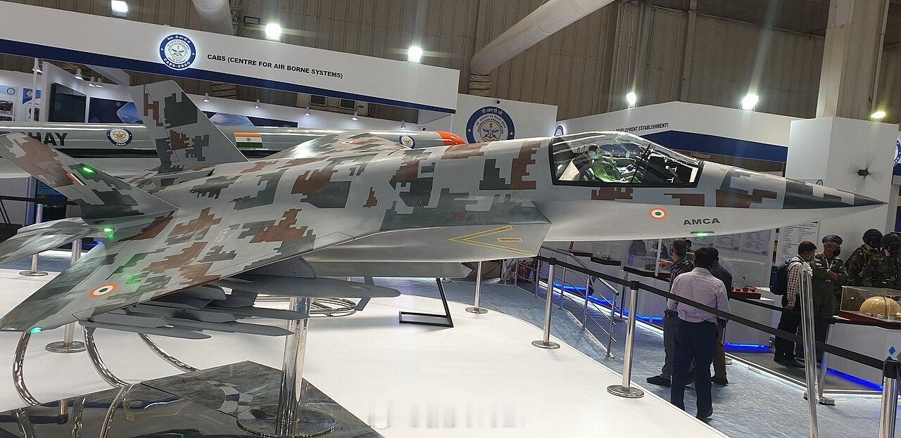 印度信实工业与英国罗尔斯罗伊斯宣布合作，将为印度第五代战斗机先进中型战斗机（AM