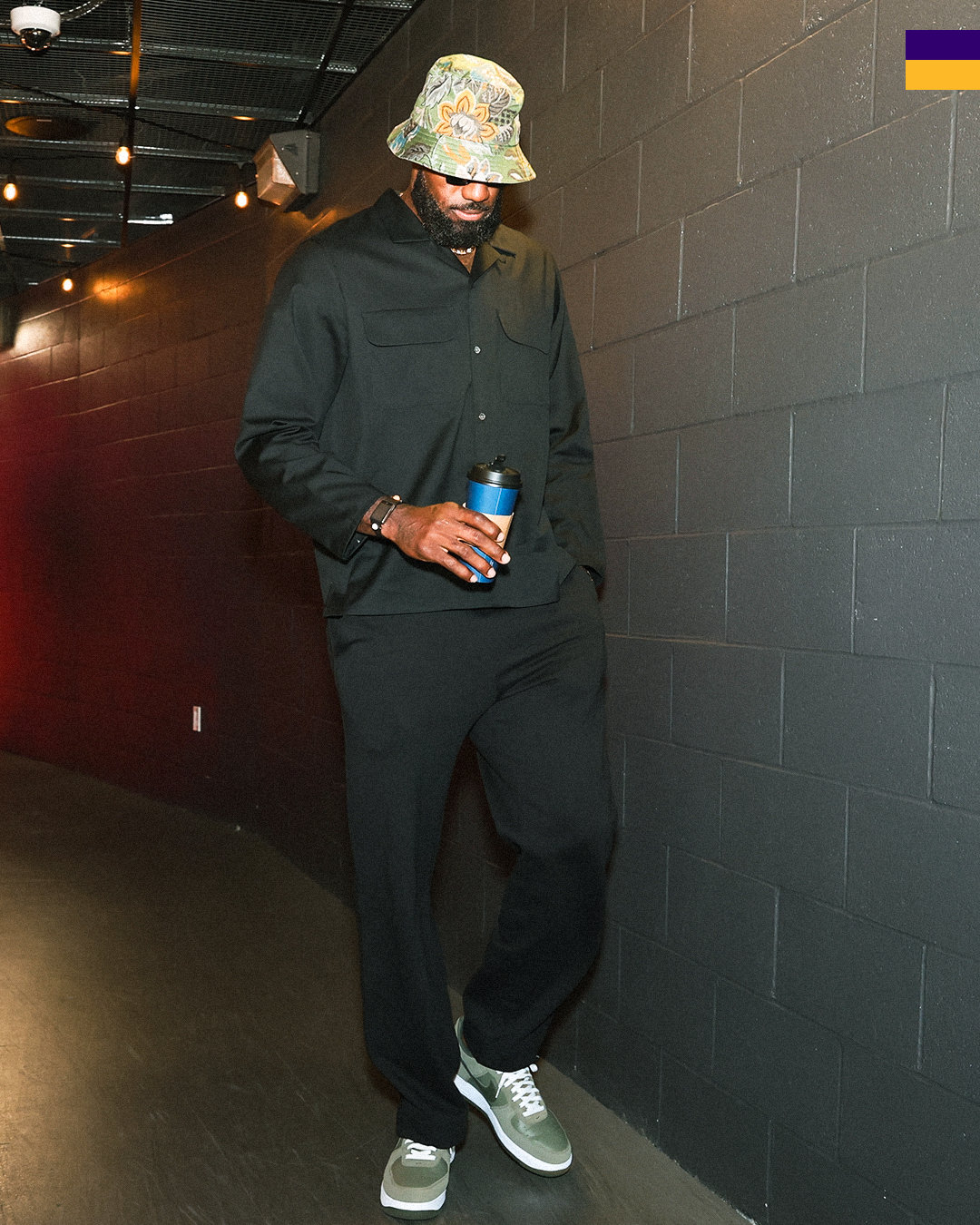 老詹帅气入场😎奇才vs湖人 湖人国度