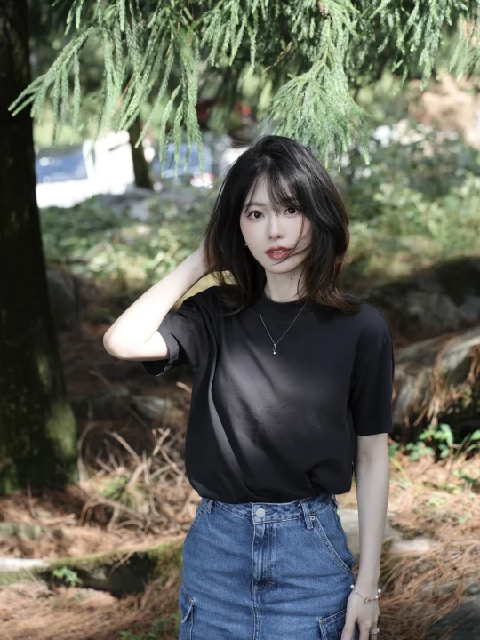 树荫下的光阴把我拍成了电影主角🍂