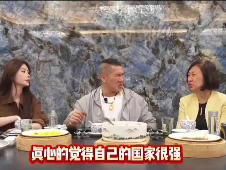 那你要看文化底蕴，你要那种看从小时候看到大那个皇上宫廷剧，那你就去北京了，嗯，是