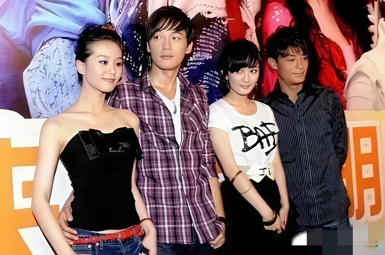 看到刘诗诗和杨幂的早年合照，还真感觉那时刘诗诗比杨幂更漂亮。刘诗诗气质温婉，自带